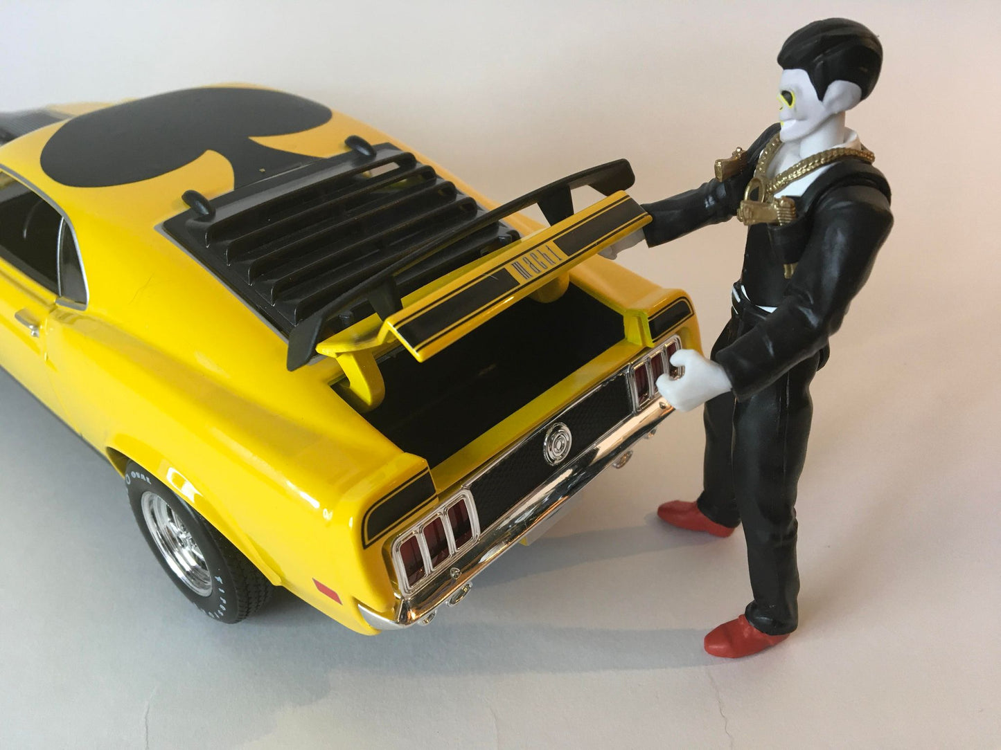Johnny Phantasm 2001 Muscle Car